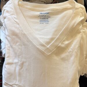 6 Gildan White V-Neck Cotton Tees